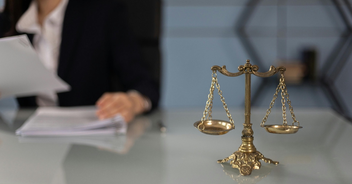 Balance Scale 1200