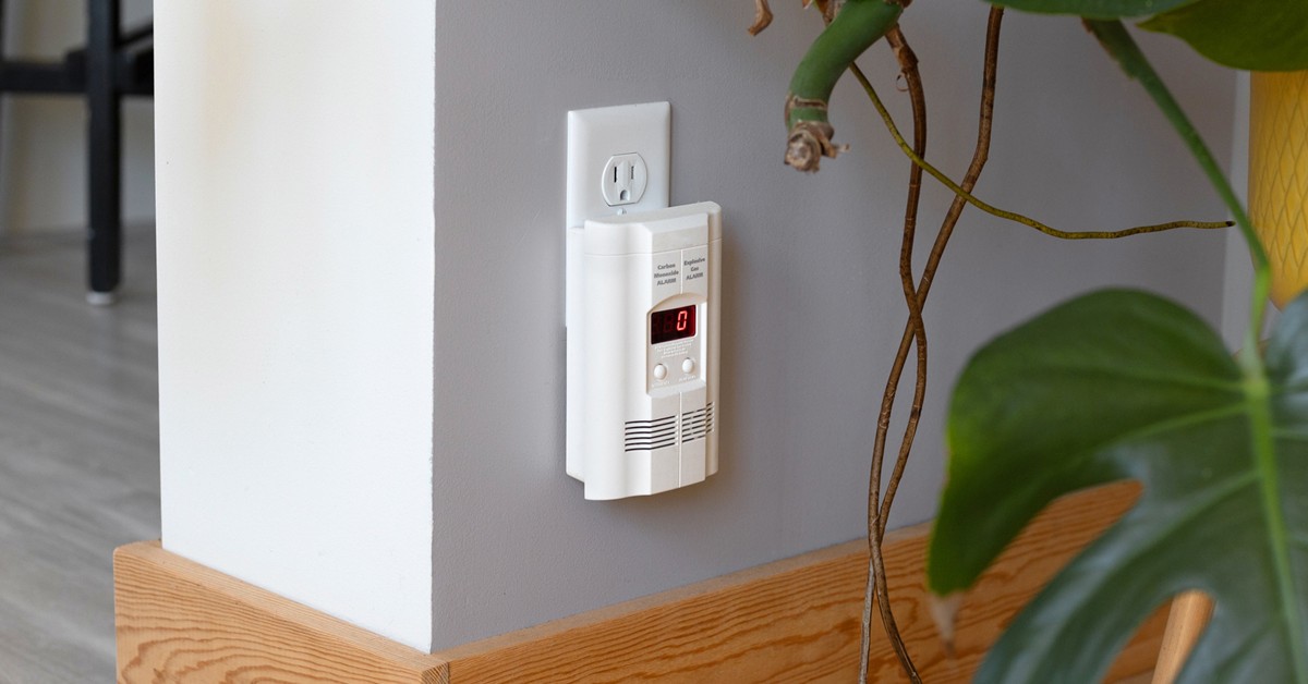 Carbon Monoxide Safety for Your Home and Your Vehicle